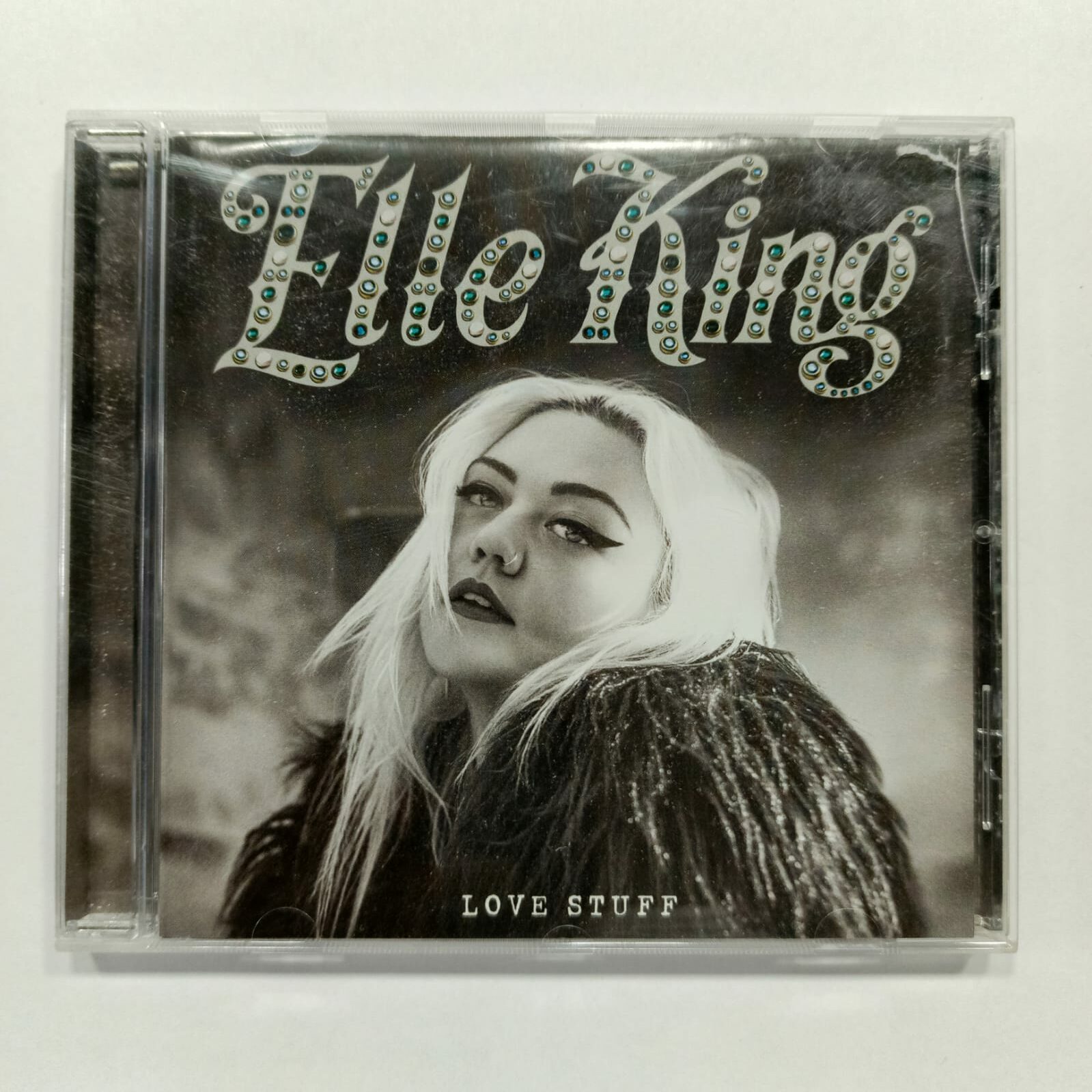 Elle King – Love Stuff