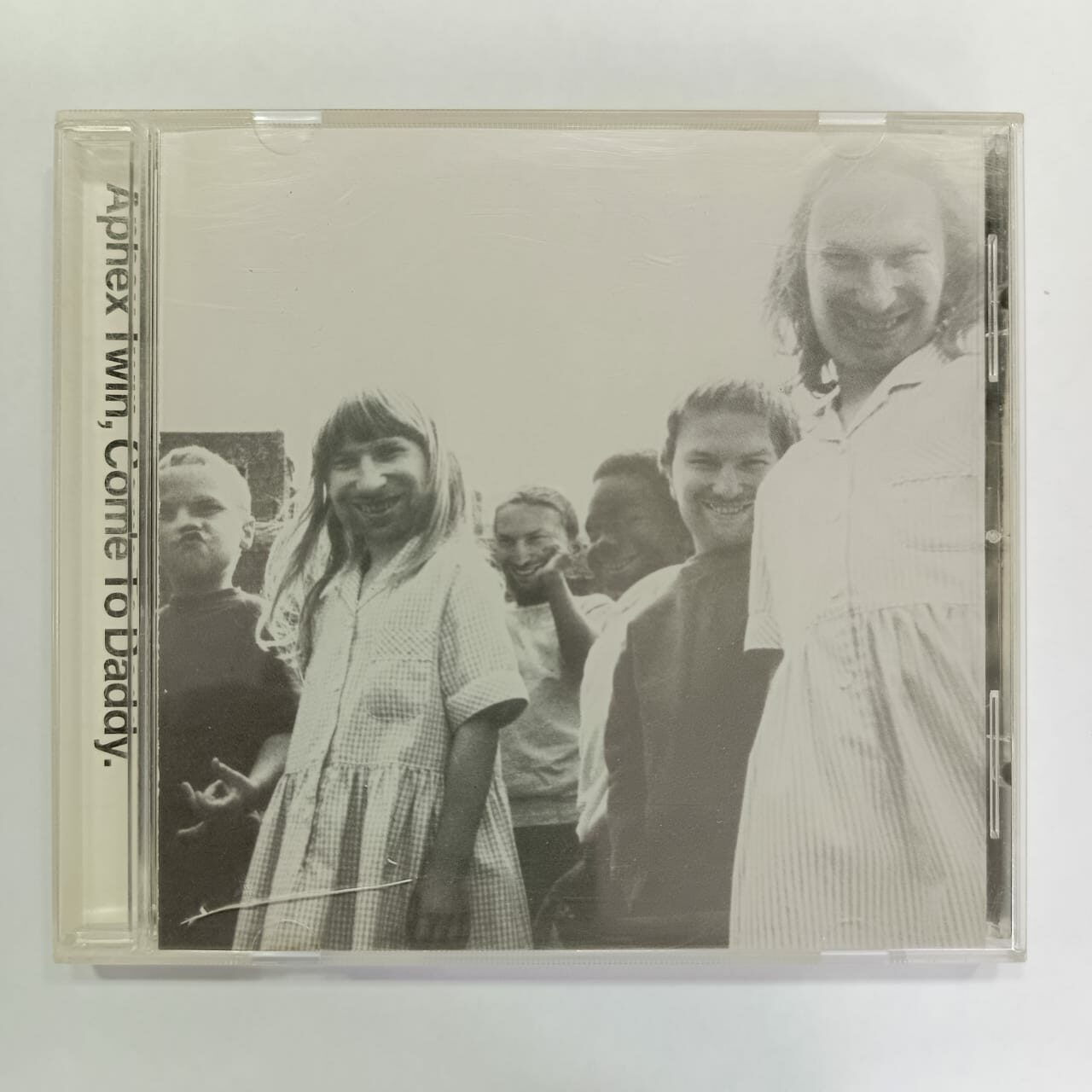 Aphex Twin – Come To Daddy