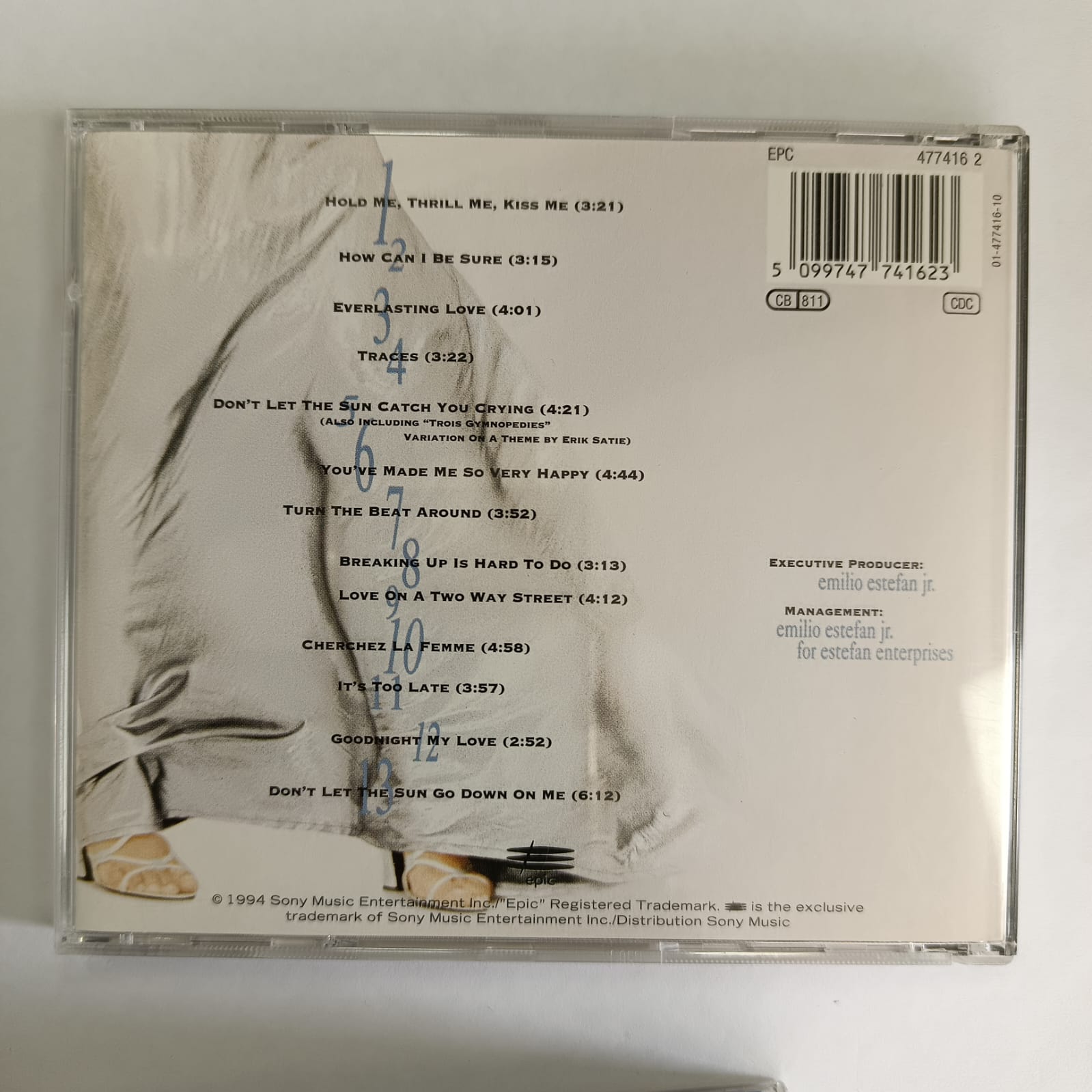 Gloria Estefan – Hold Me, Thrill Me, Kiss Me - Imagen 2