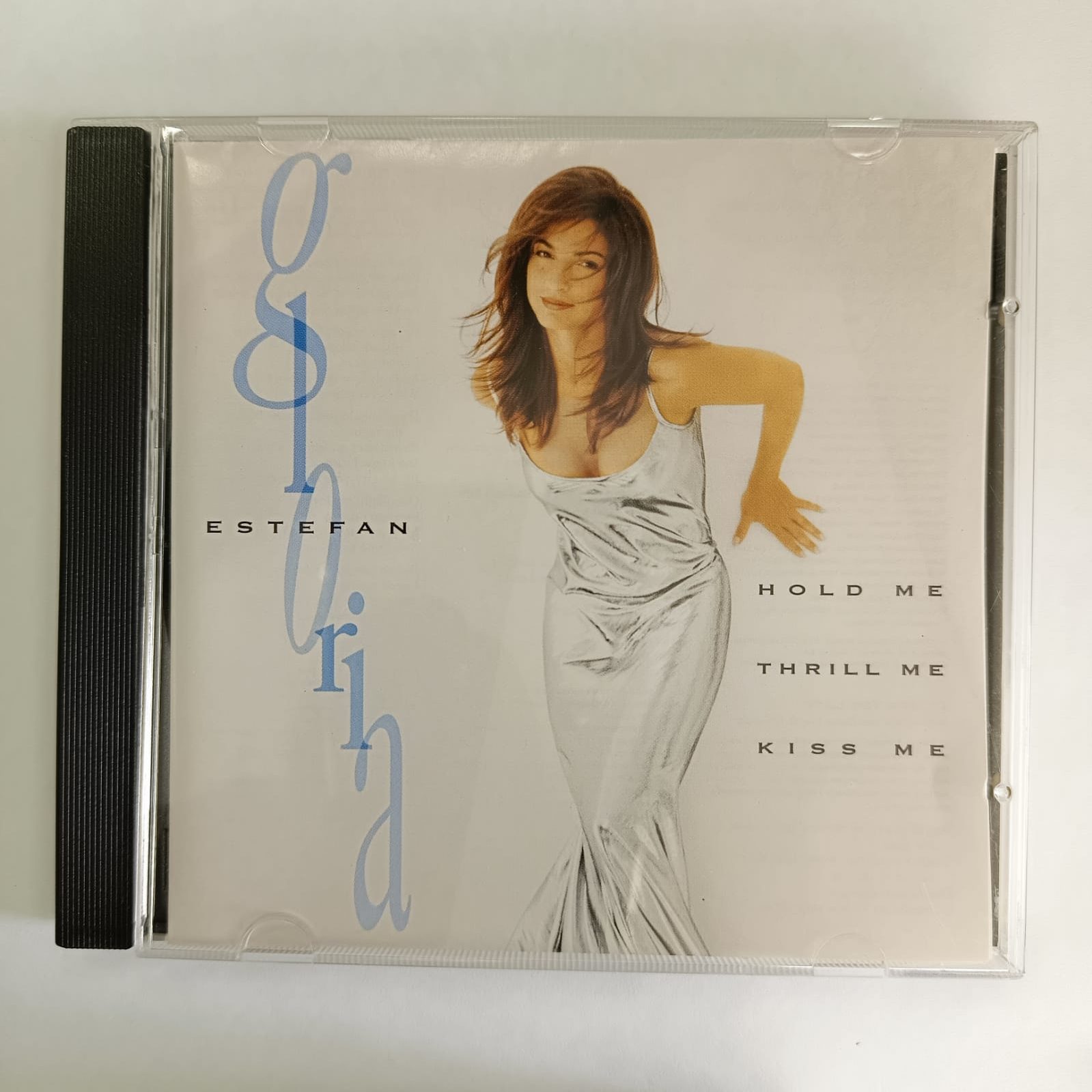 Gloria Estefan – Hold Me, Thrill Me, Kiss Me